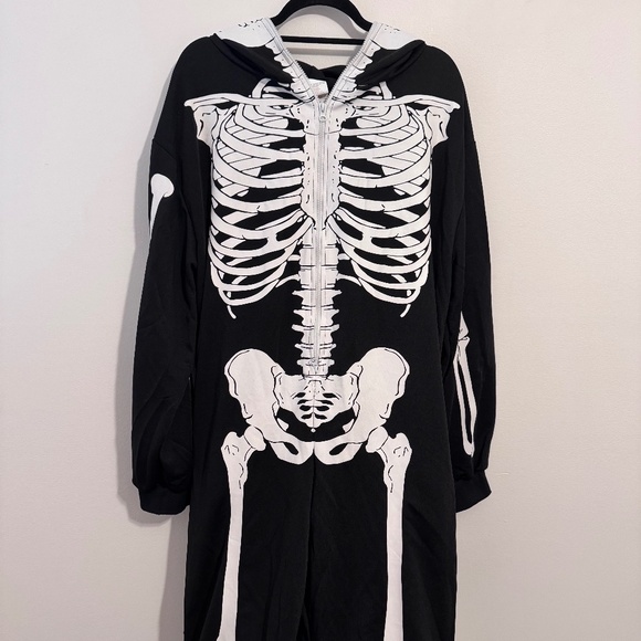 Spooktacular Halloween  Costume Printed Skeleton Hooded Zipper Onesie, Unisex - Picture 1 of 5